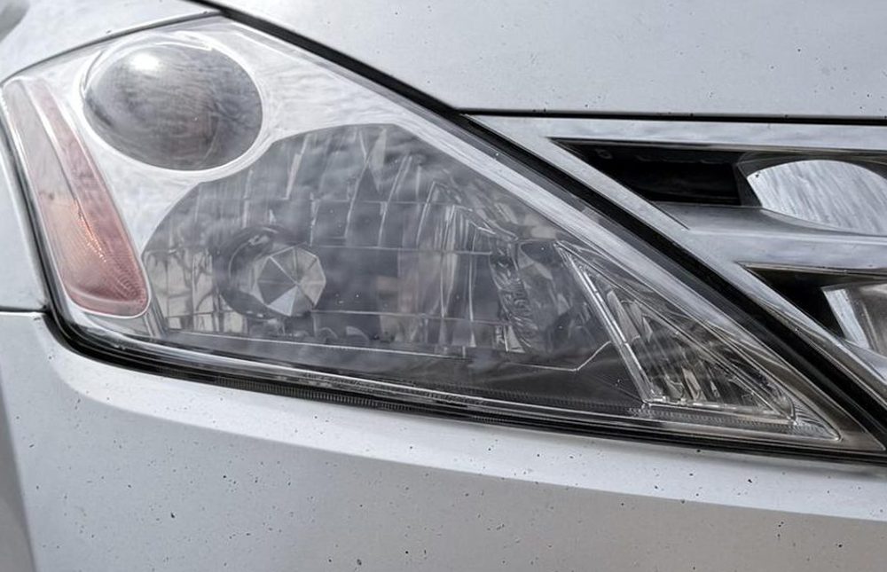 Nissan Altima headlight after restoration